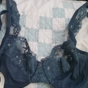 - La Perla Lace Bra 36 C